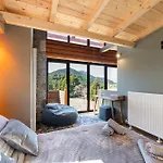 Monte Chalet