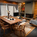 Monte Chalet