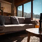 Monte Chalet